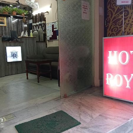 Hotel Royale Calcutta Buitenkant foto