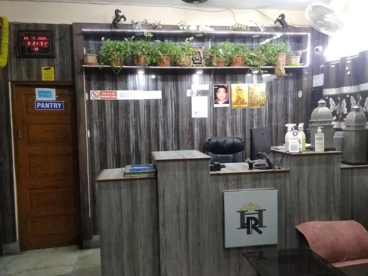 Hotel Royale Calcutta Buitenkant foto