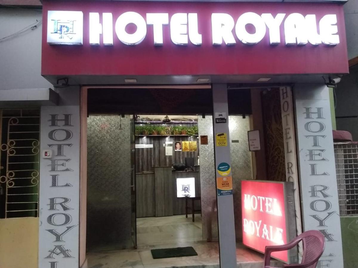 Hotel Royale Calcutta Buitenkant foto