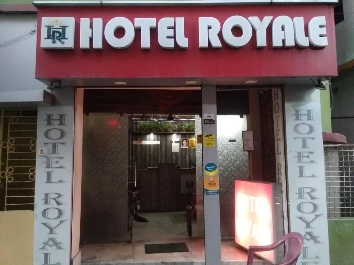 Hotel Royale Calcutta Buitenkant foto