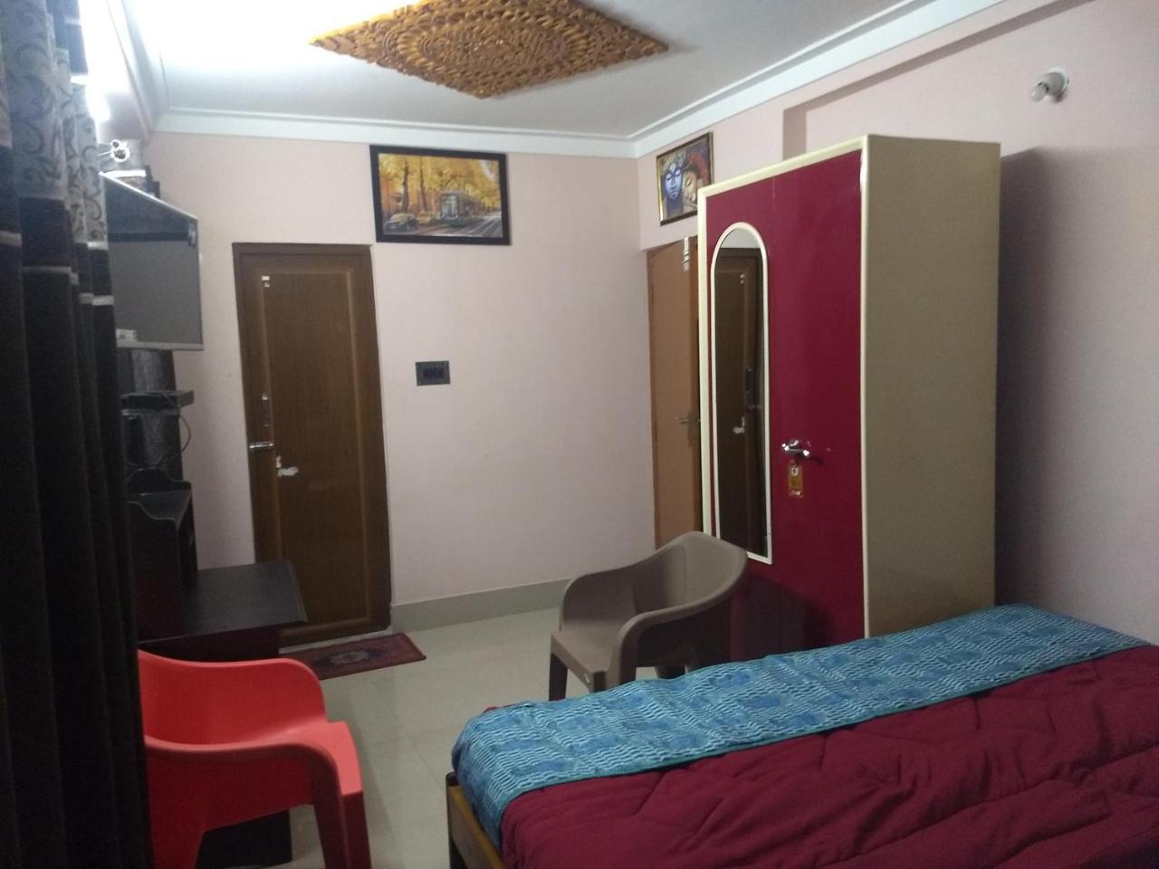 Hotel Royale Calcutta Buitenkant foto